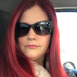 Meet your Posher, Josefina